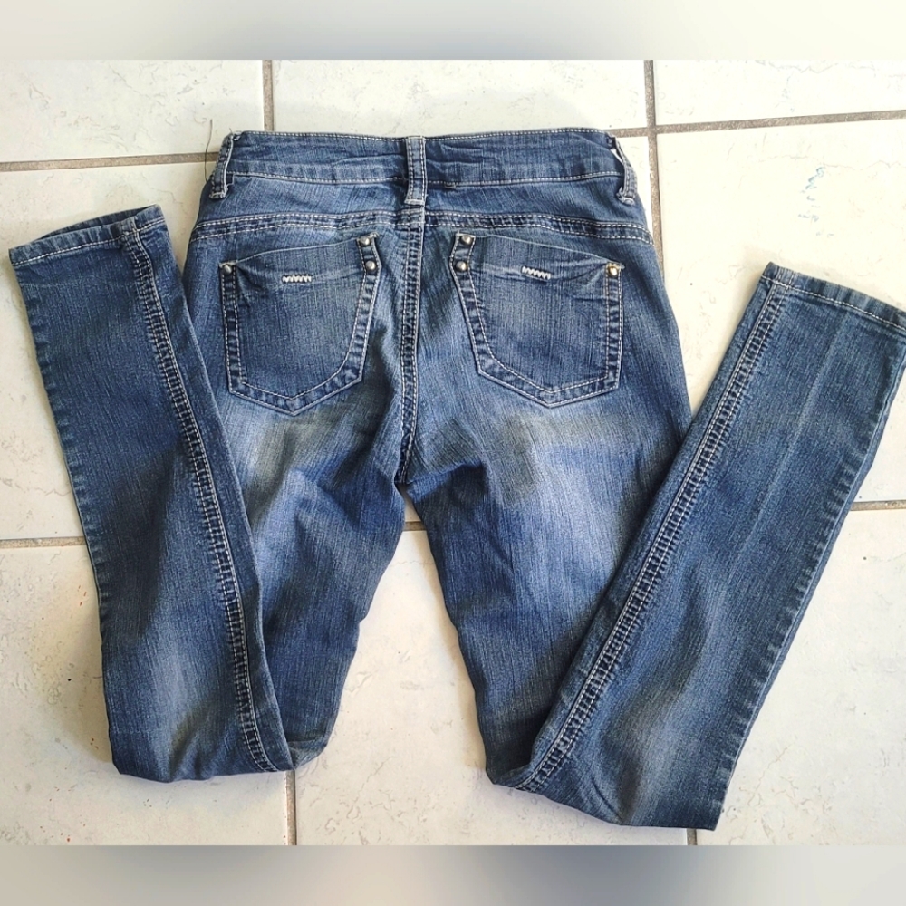 LOVE CULTURE JEANS